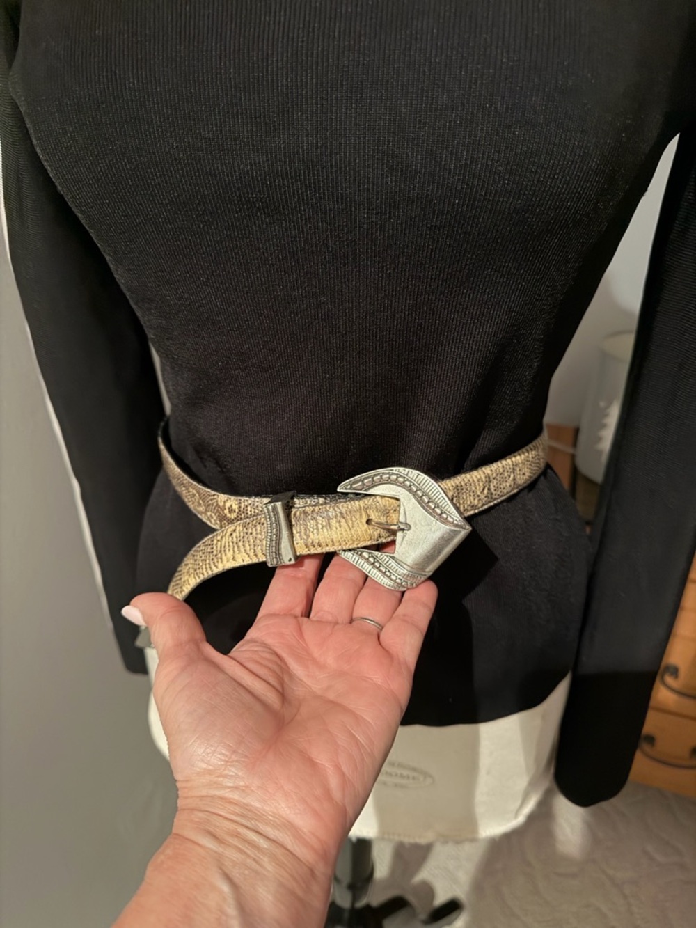 Western-Style Lizard leather Belt with Decorative heavy Buckle size small